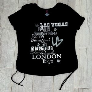 LB active size 22/24 black stretchy graphic tshirt